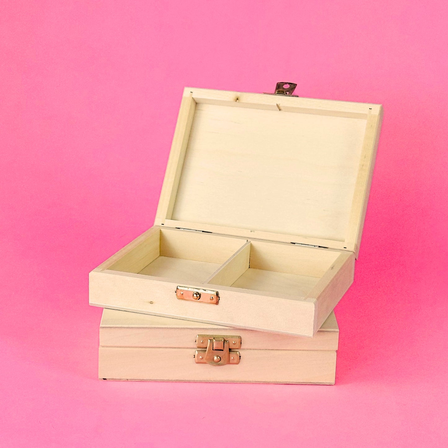 Malowanie Szkatułek na Biżuterię